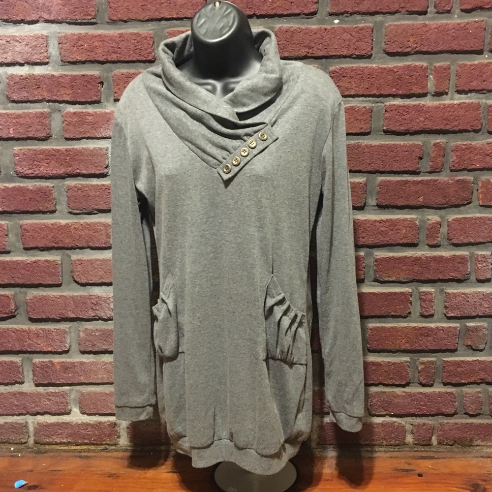 Timeson Long Sleeve Shirt with Button Collar
